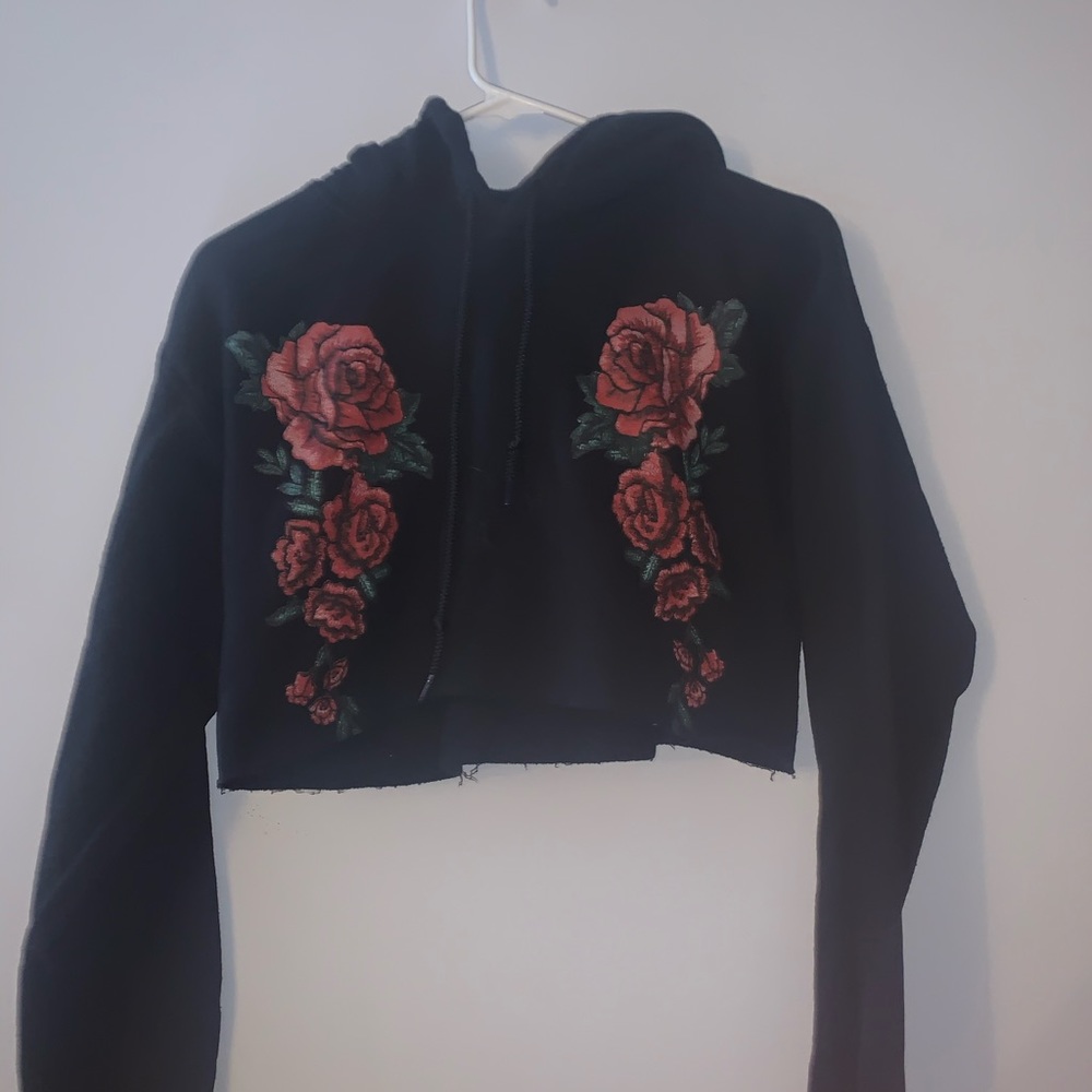 Cropped rose hoodie